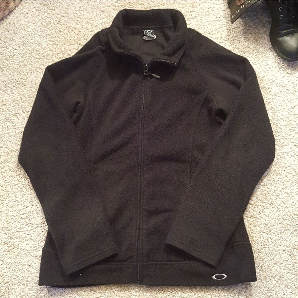 Oakley fleece jacket. Size Medium.